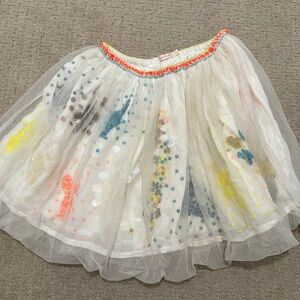 Excellent condition luxurious skirt. girls size 10. Perfect for birthday or fun.